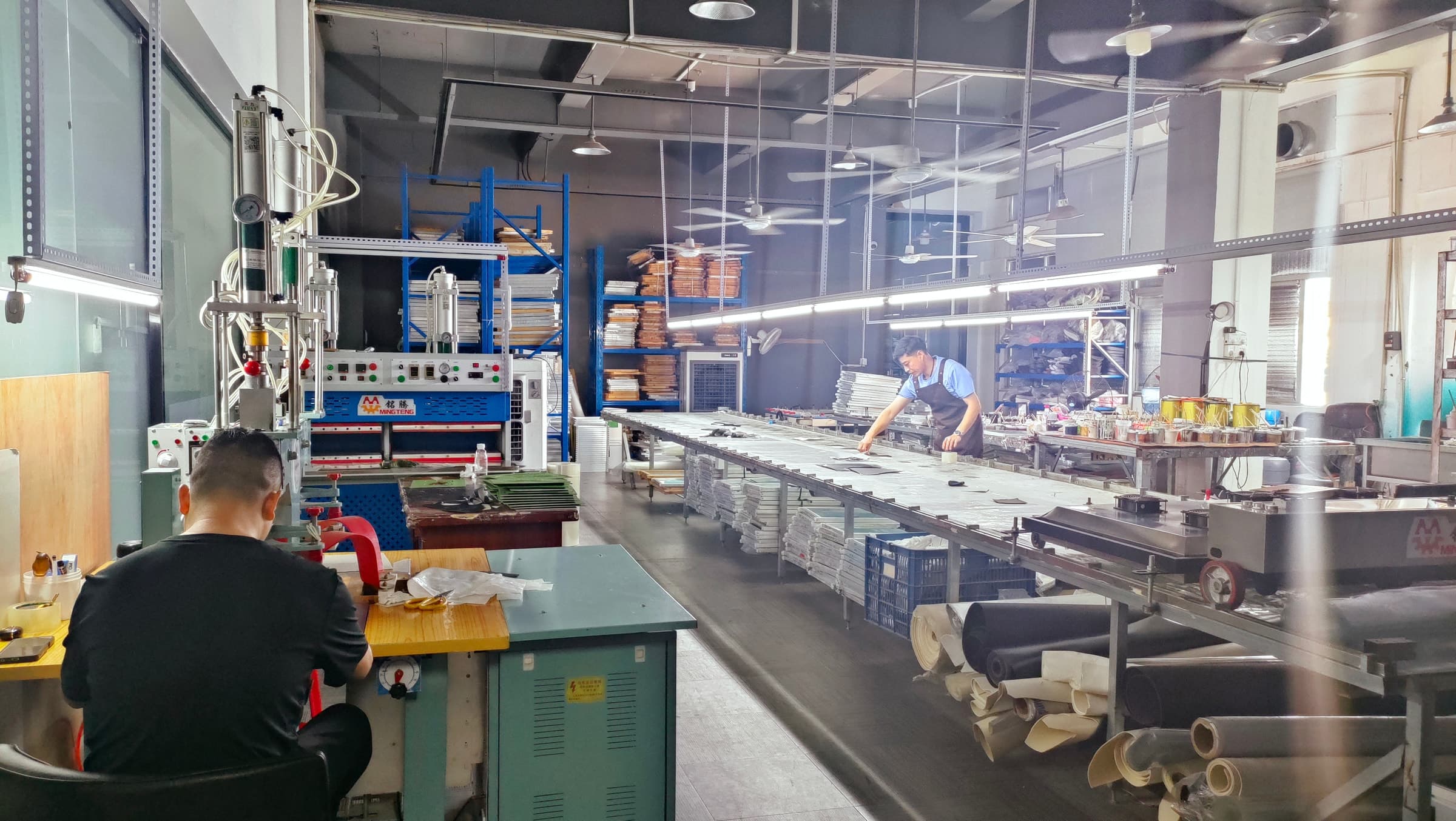 Footwear production line in the FANVENO factory