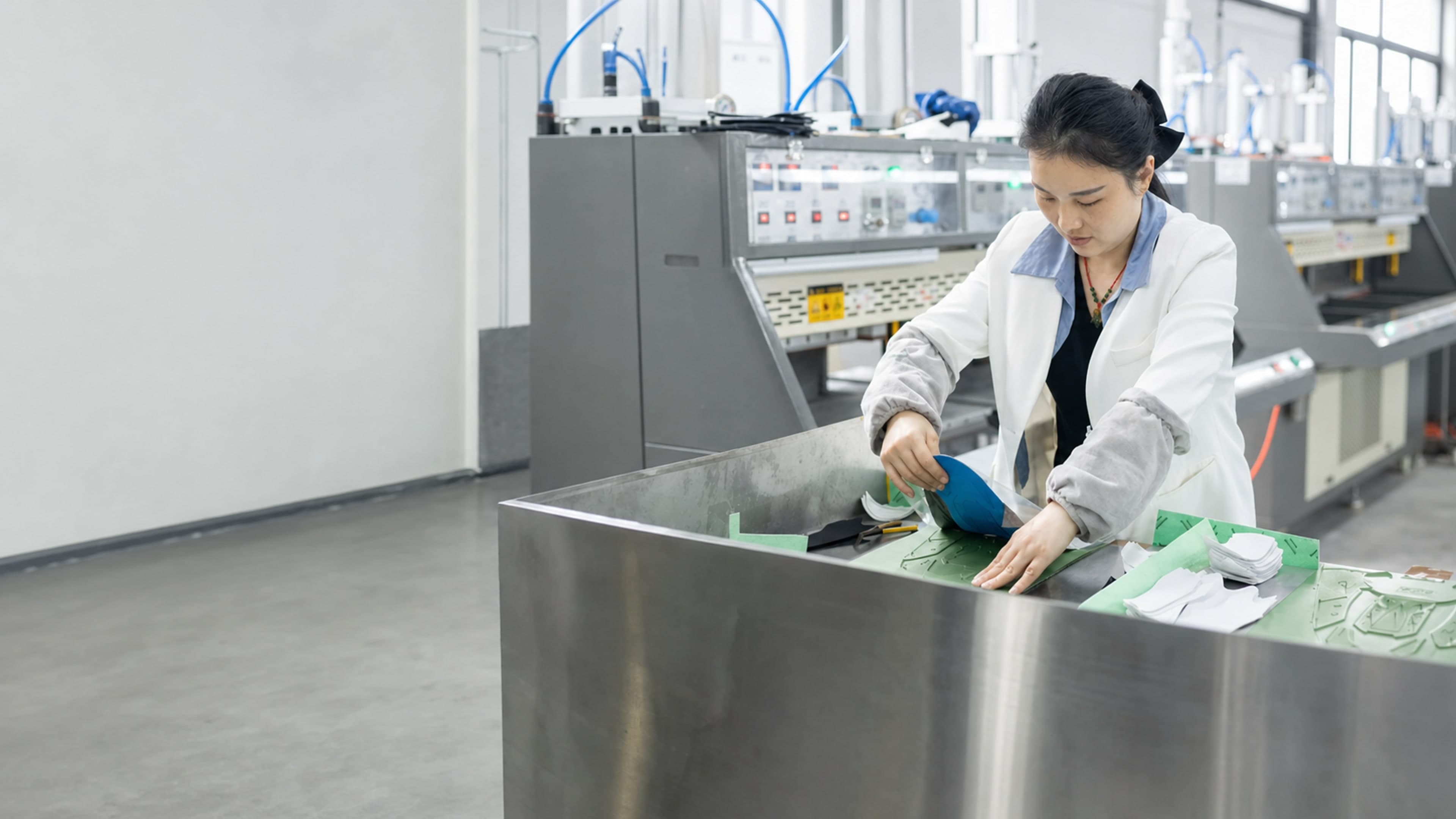 Footwear component preparation during sample development